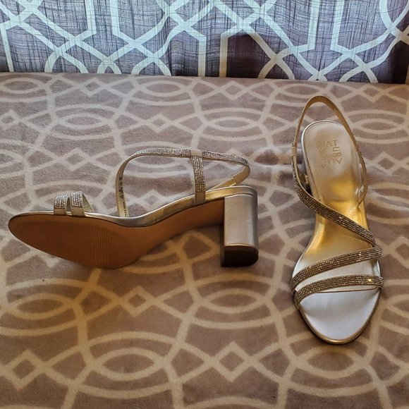 Naturalizer Vanessa Slingback Heel Sandals Silver Size 10 US | 40 EUR | 7 UK - Picture 11 of 15